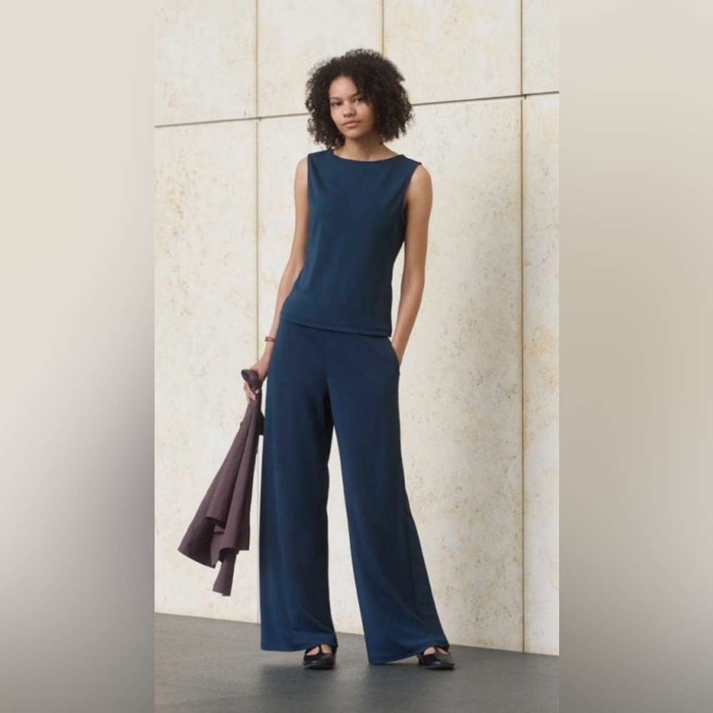 ✨Host pick✨Uniqlo AIRism Straight Wide Women's Pants with Excellent Condition